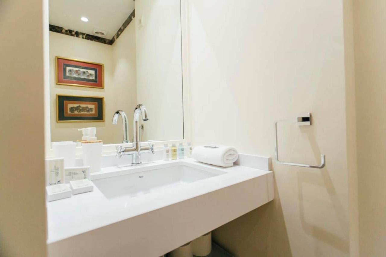 New With Height- 2Bd 1Bth- Pajaritos Apartment Seville Exterior photo