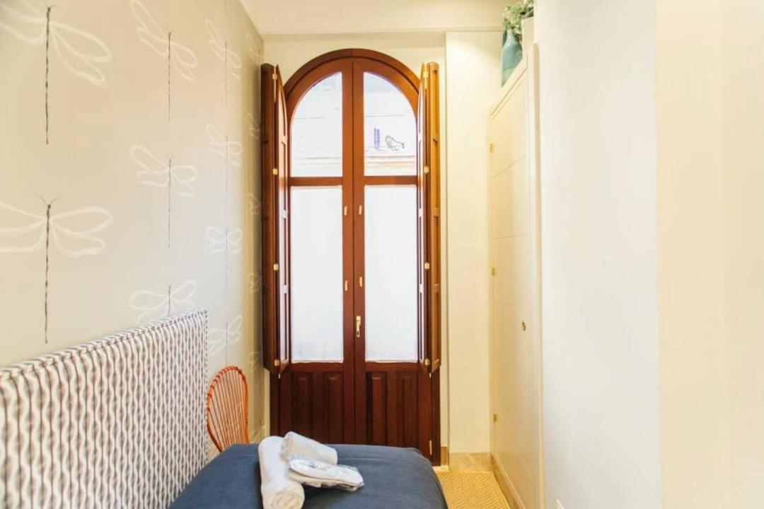 New With Height- 2Bd 1Bth- Pajaritos Apartment Seville Exterior photo